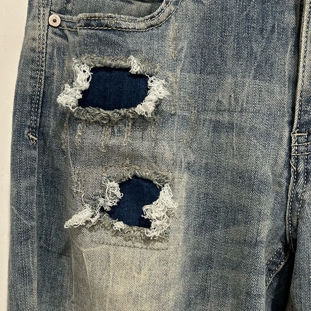 Indigo Rein distressed skinny jeans. Size 7. - Picture 7 of 8